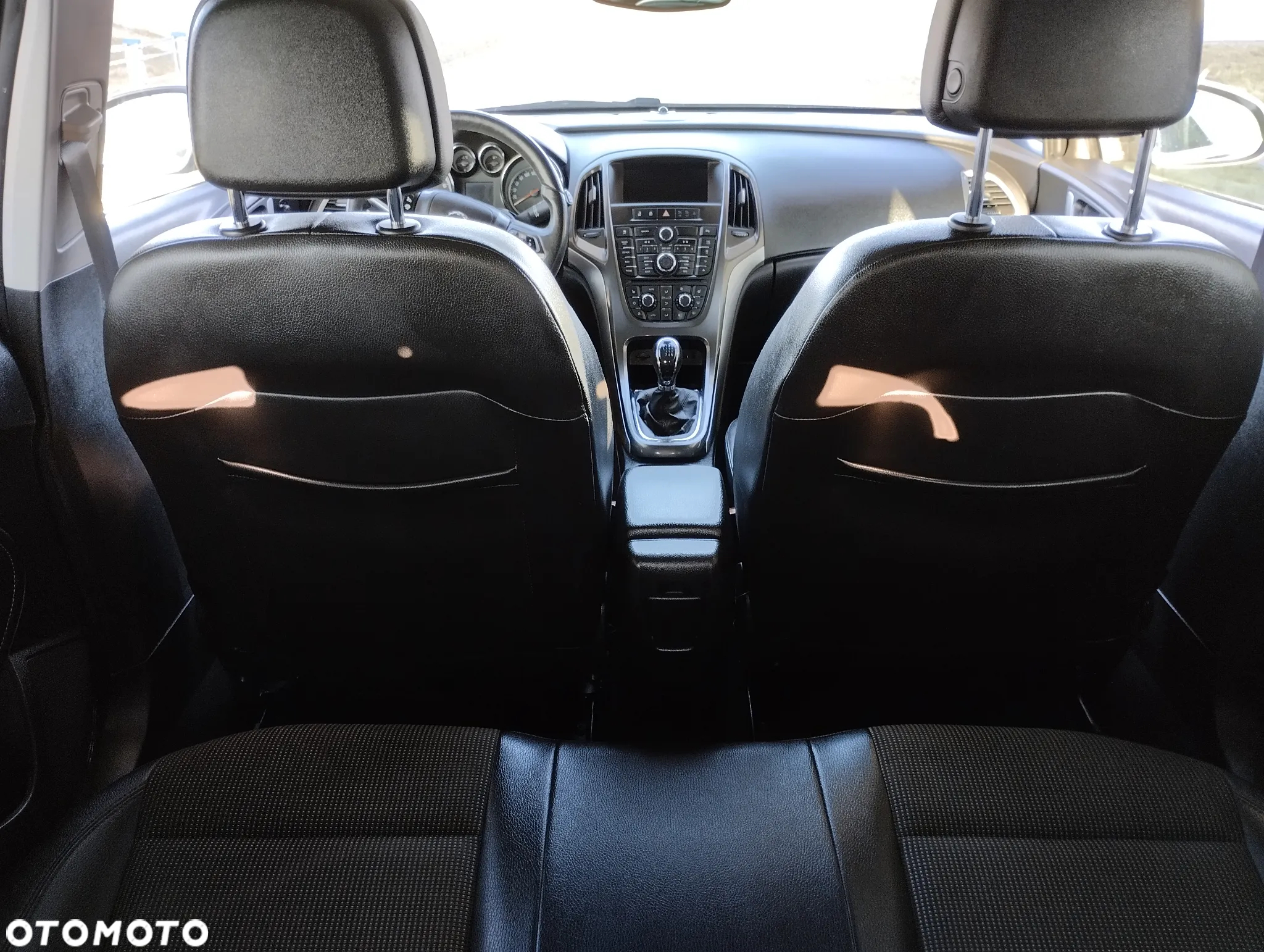 Opel Astra 1.4 Turbo Cosmo - 8
