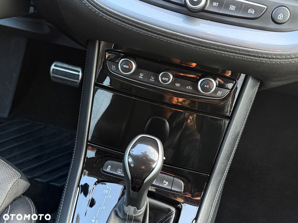 Opel Grandland X 1.2 T GPF Edition Business Pack S&S - 36