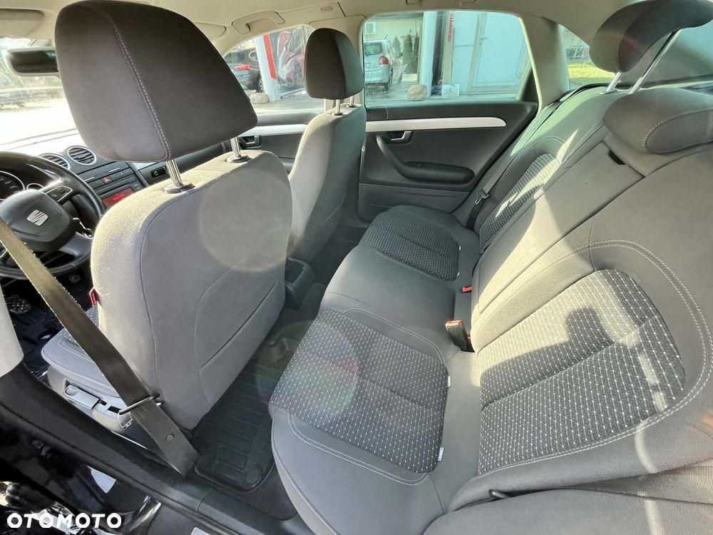 Seat Exeo 2.0 TDI DPF Style - 16