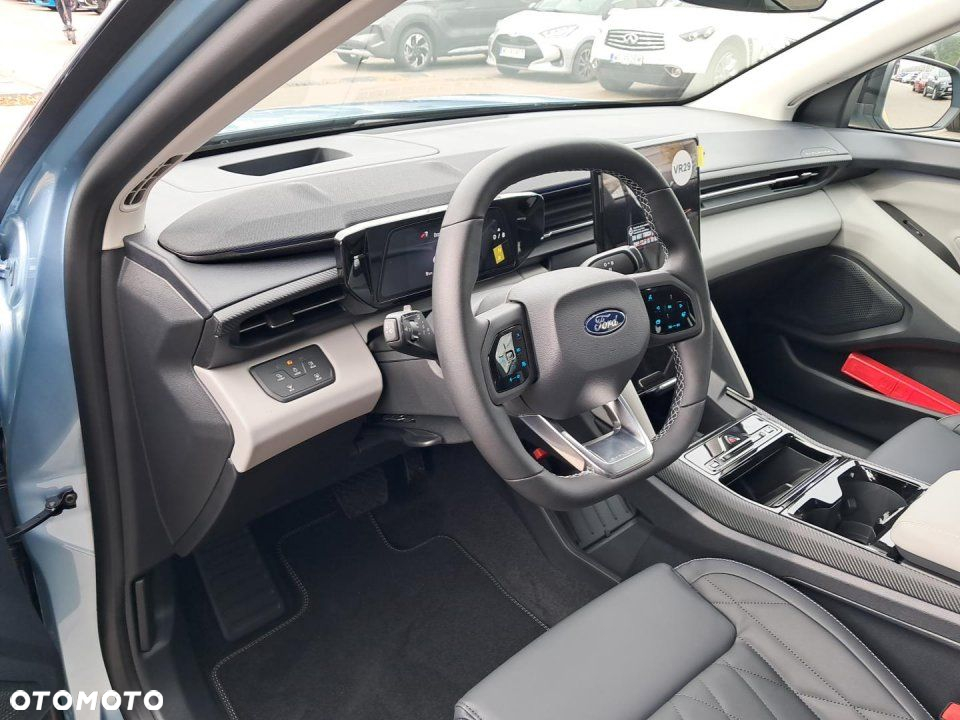 Ford Explorer - 10