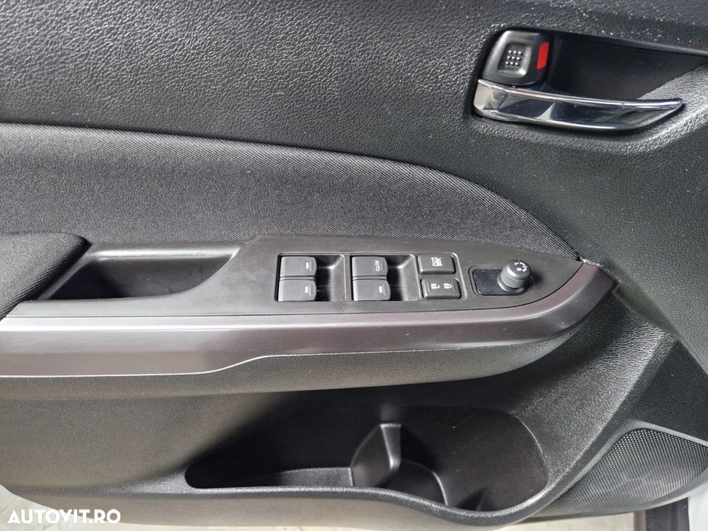 Suzuki Vitara - 10