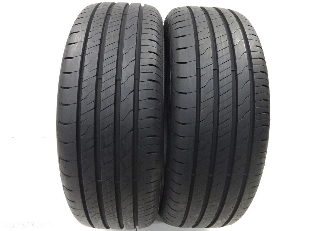 205/55/17 Goodyear EfficientGrip Performance 2 - 1