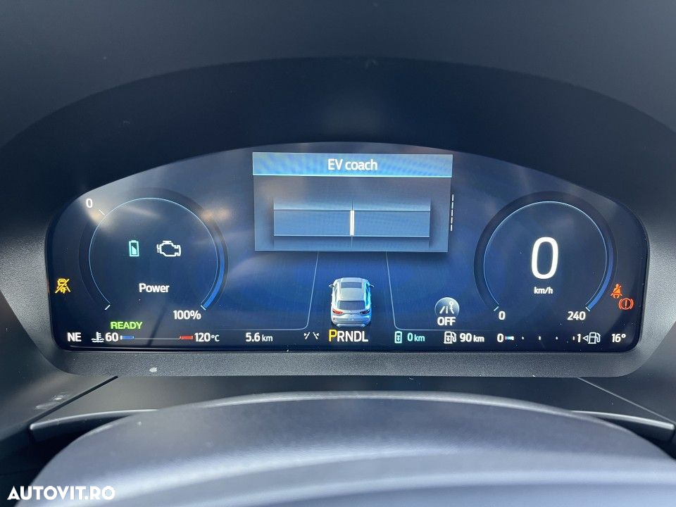 Ford Kuga 2.5 Duratec FWD PHEV ST-Line X - 20