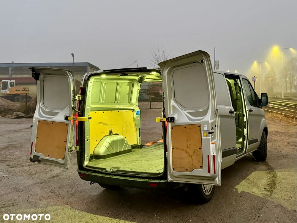 Ford TRANSIT CUSTOM - 14
