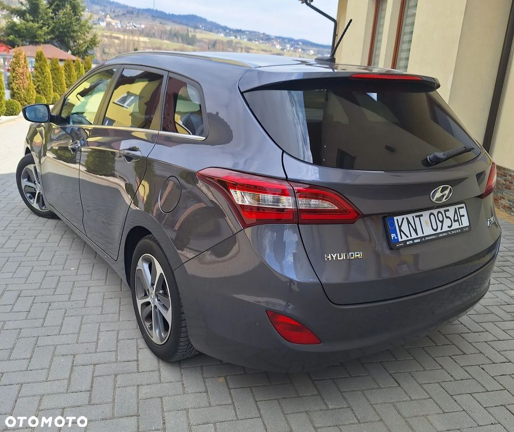 Hyundai i30 1.6 CRDi BlueDrive Go - 7