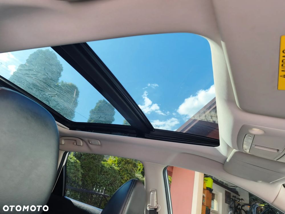 Nissan X-Trail 2.0 dCi ALL-MODE 4x4i Xtronic Tekna - 11