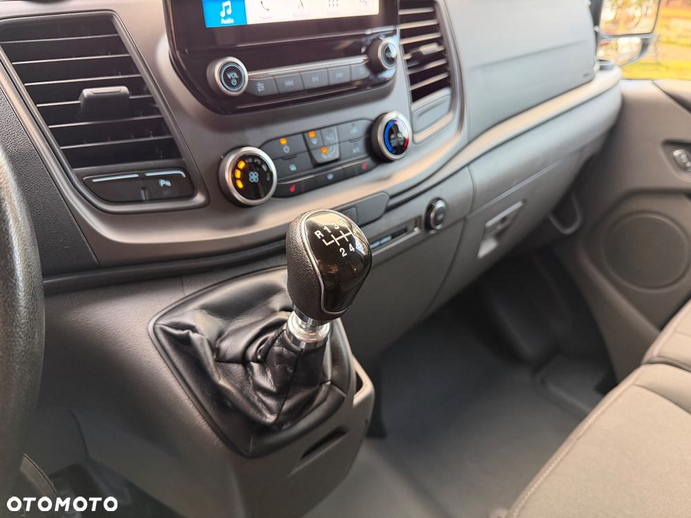 Ford Transit Custom - 21
