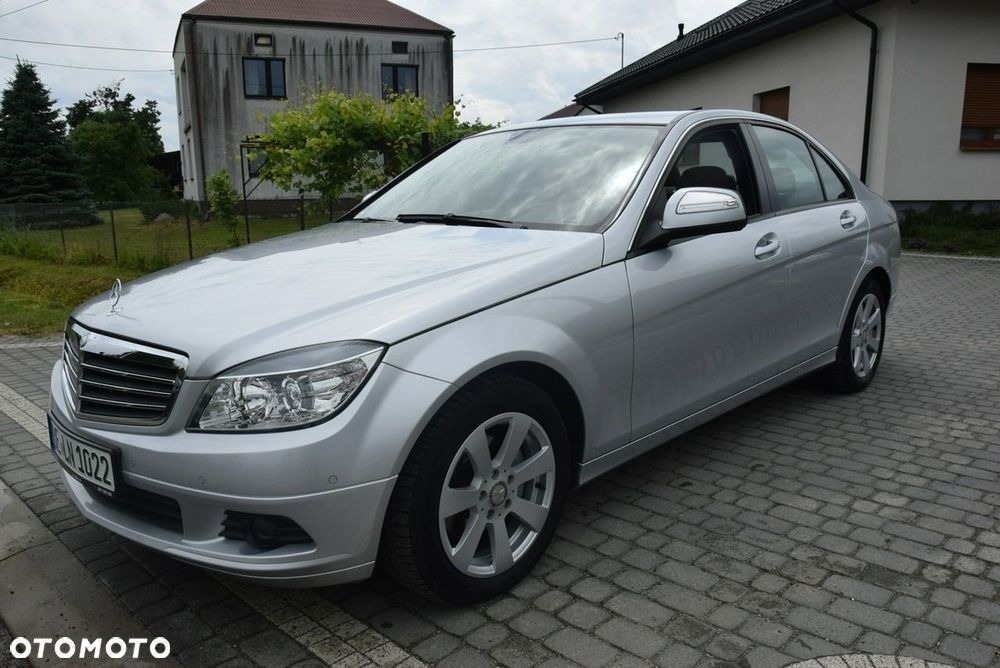 Mercedes-Benz Klasa C 180 Kompressor Automatik Classic - 4