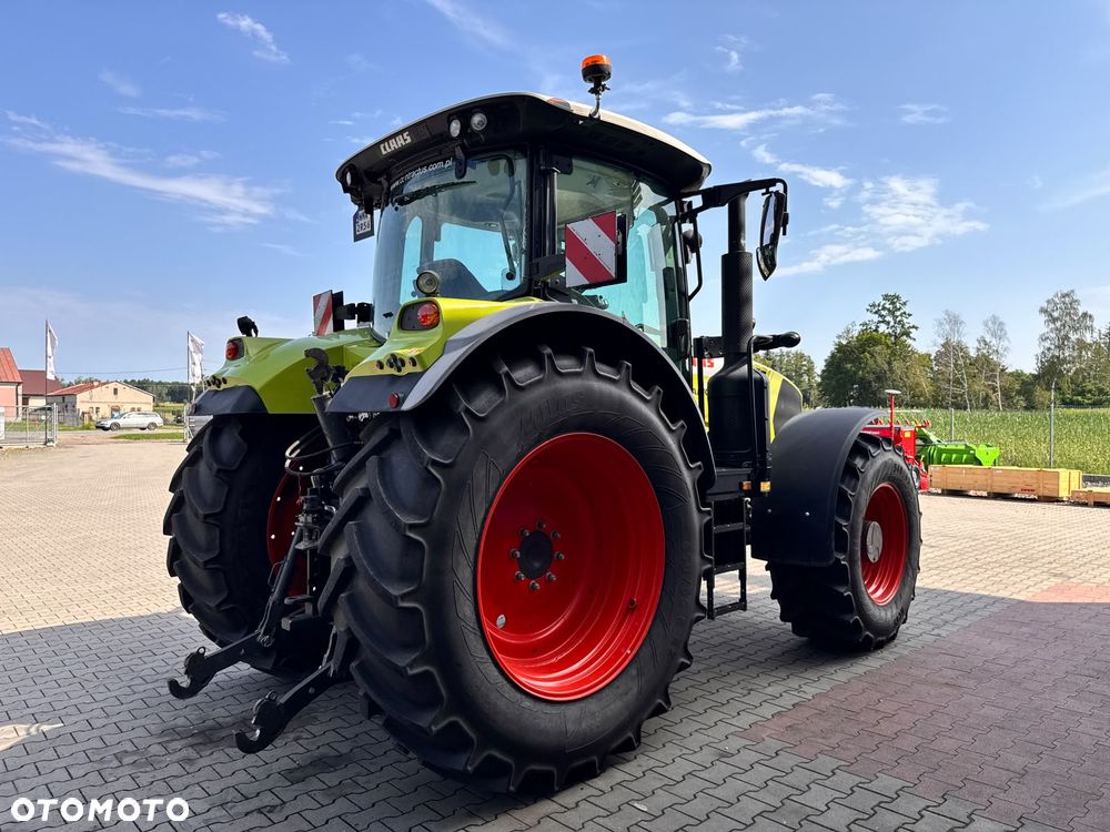 Claas ARION 650 CiS+ - 6