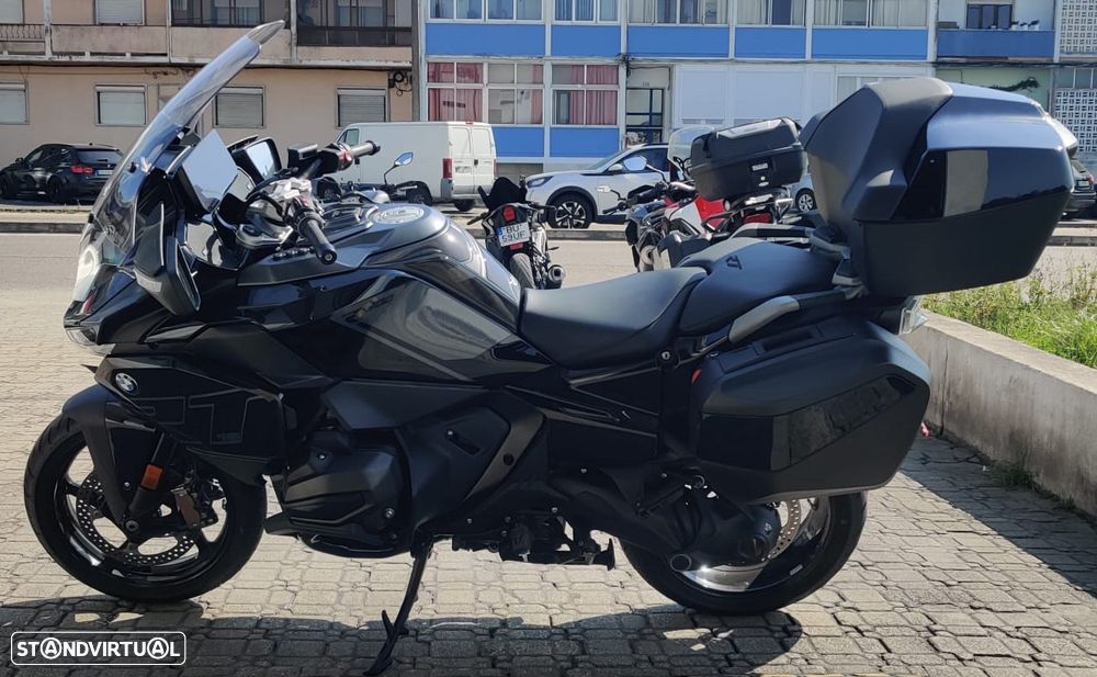 BMW R 1300 RT Triple Black - 2