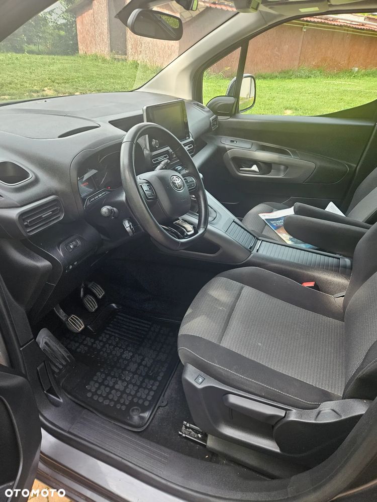 Toyota Proace City Verso Long 1.5 D-4D Family - 9