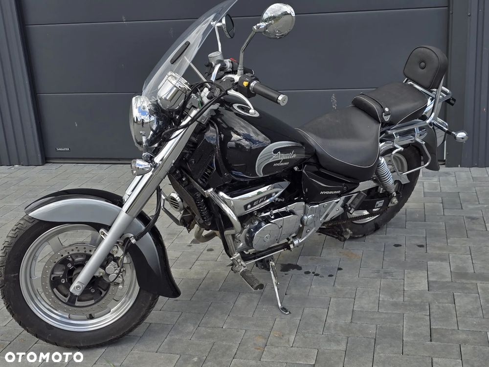 Hyosung GV - 11