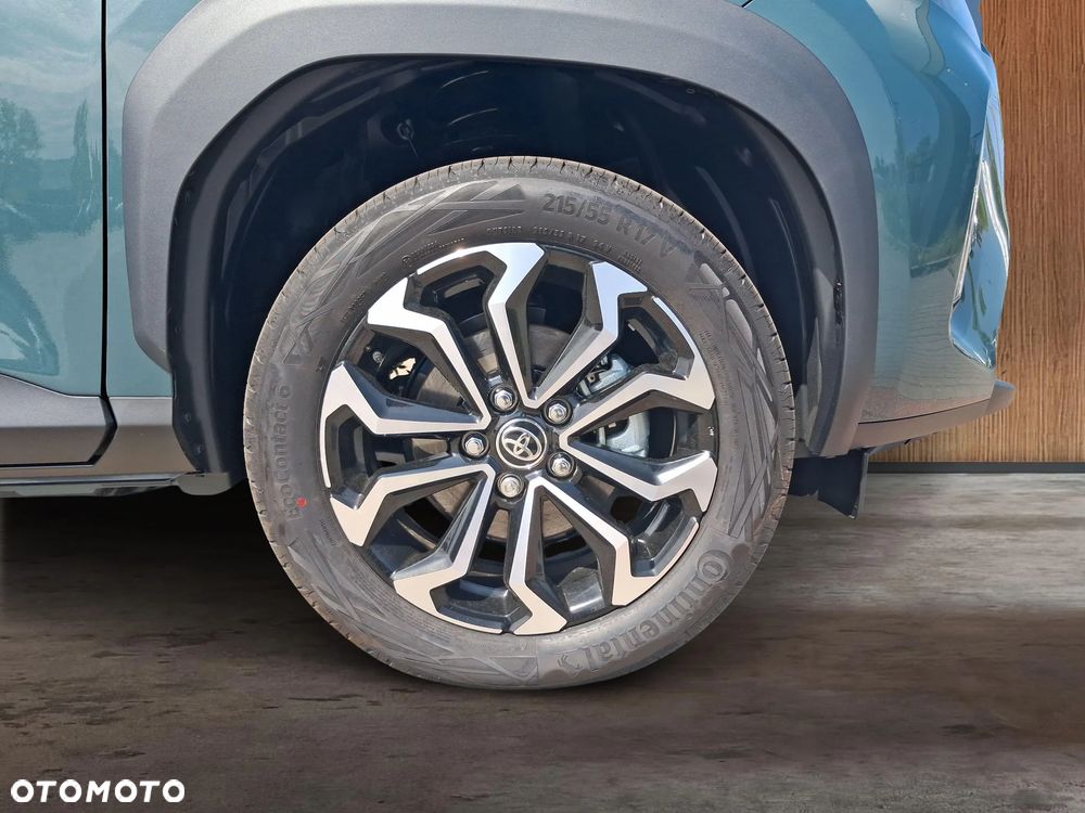 Toyota Yaris Cross - 19