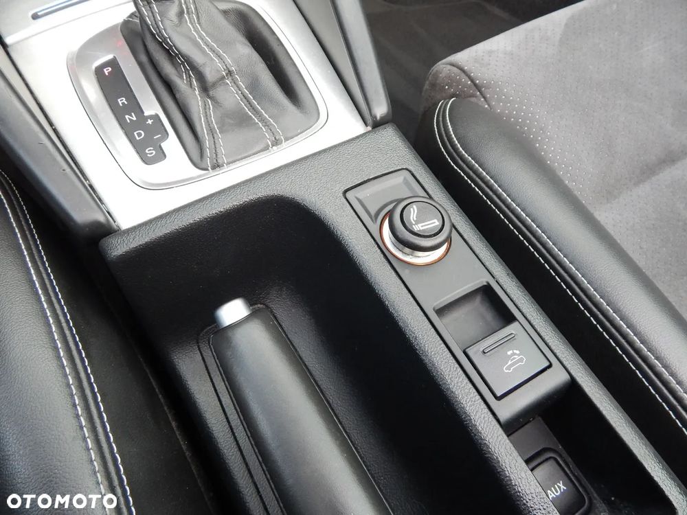 Audi A3 Cabrio 2.0 TDI DPF S tronic S Line Sportpaket - 24