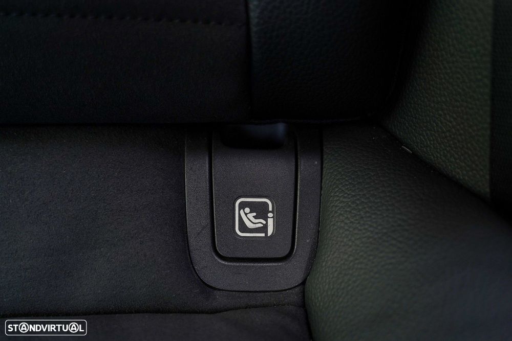 Mercedes-Benz E 300 de AMG Line - 14