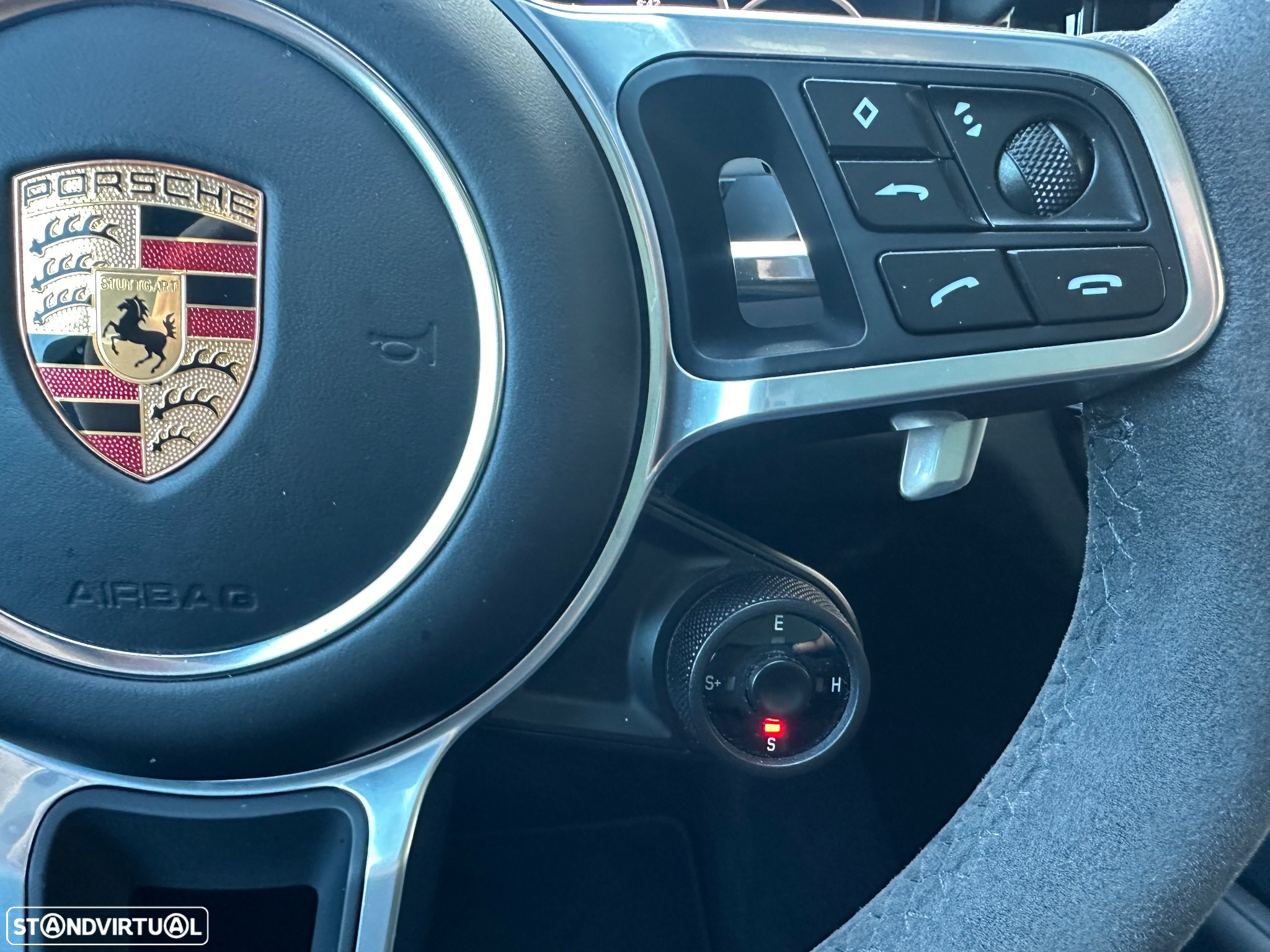 Porsche Cayenne Coupé E-Hybrid - 29