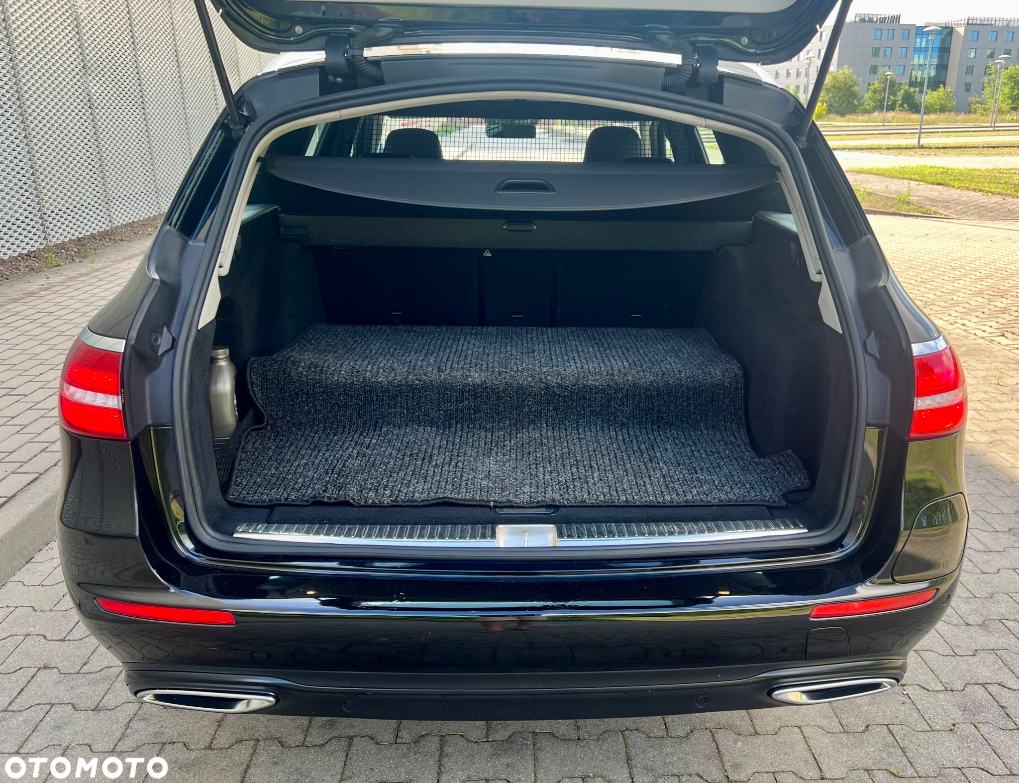 Mercedes-Benz Klasa E 300 de T 9G-TRONIC Avantgarde - 17