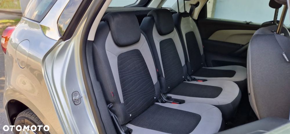 Citroën C4 Picasso - 20