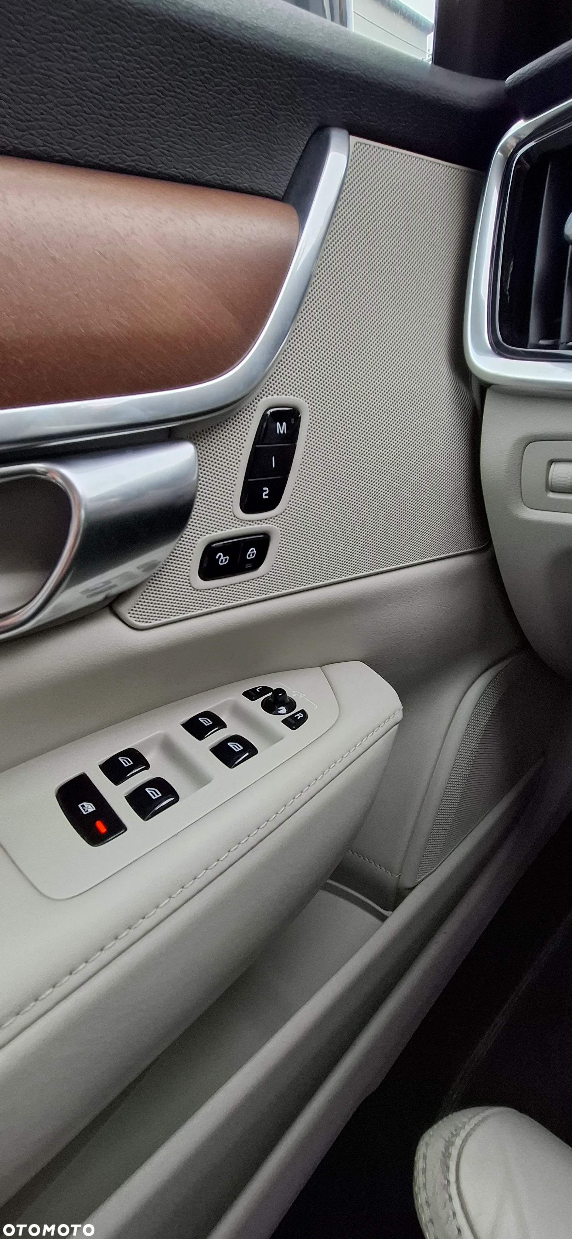 Volvo S90 D4 Inscription - 20