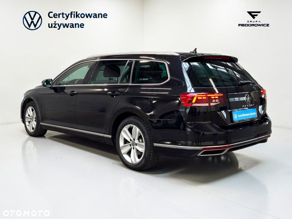Volkswagen Passat Variant 1.5 TSI EVO Elegance DSG - 7