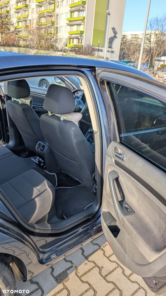 Volkswagen Jetta 1.6 TDI DPF Comfortline - 11
