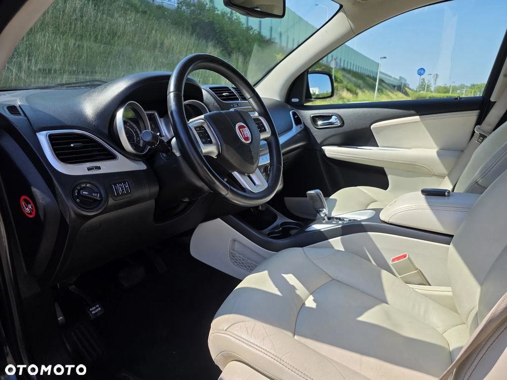 Fiat Freemont 2.0 Multijet Lounge AWD - 11