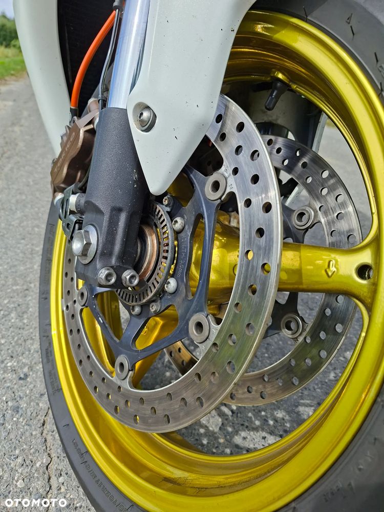 Honda CBR - 12