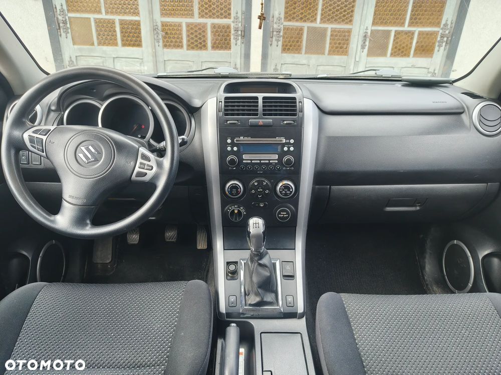 Suzuki Grand Vitara 1.9 DDiS - 8