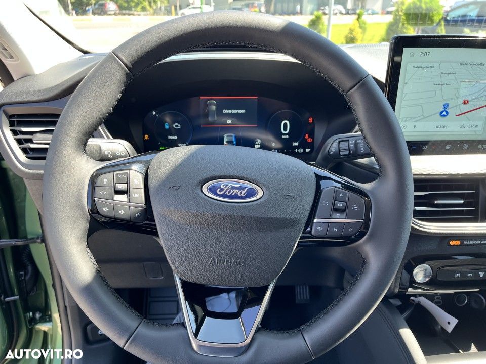 Ford Kuga - 11