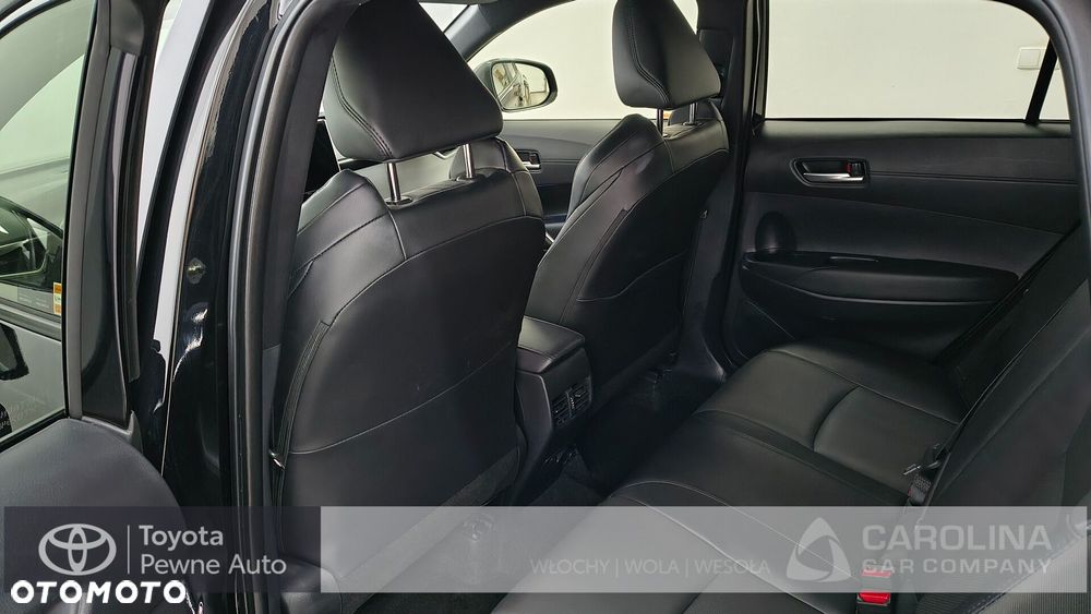 Toyota Corolla Cross 2.0 Hybrid Executive - 18