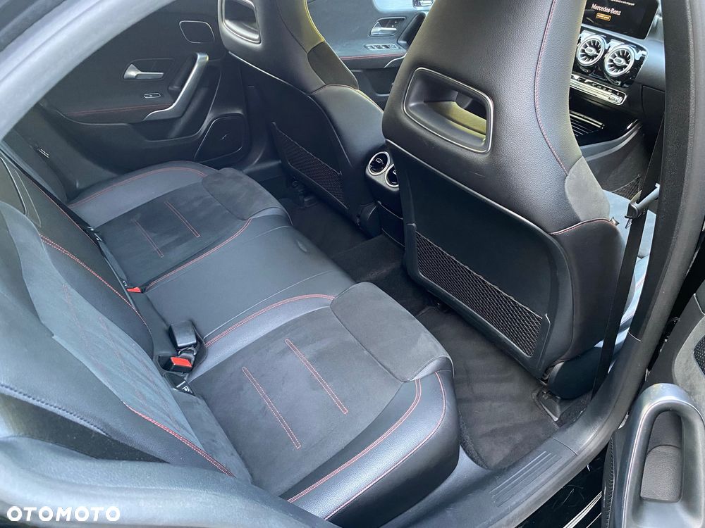 Mercedes-Benz Klasa A 250 Edycja specjalna 7G-DCT - 10