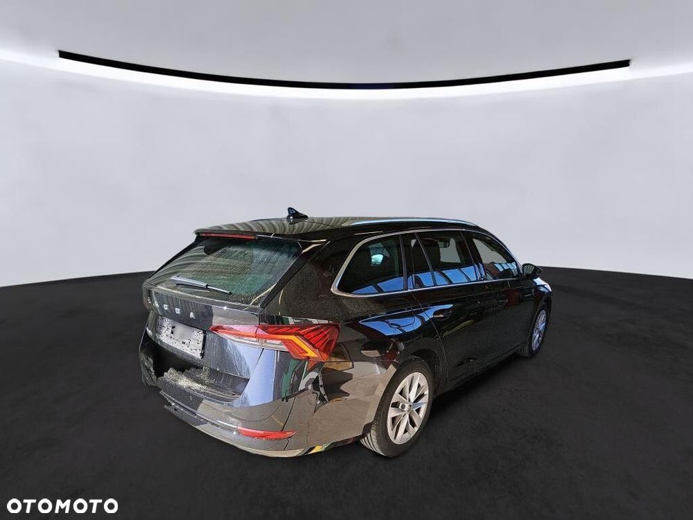 Skoda Octavia - 3