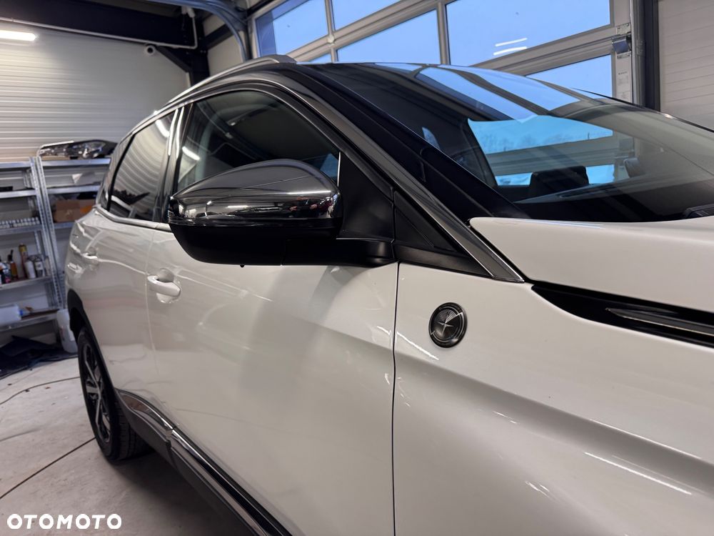 Peugeot 3008 PureTech 130 Stop & Start GPF Allure - 17