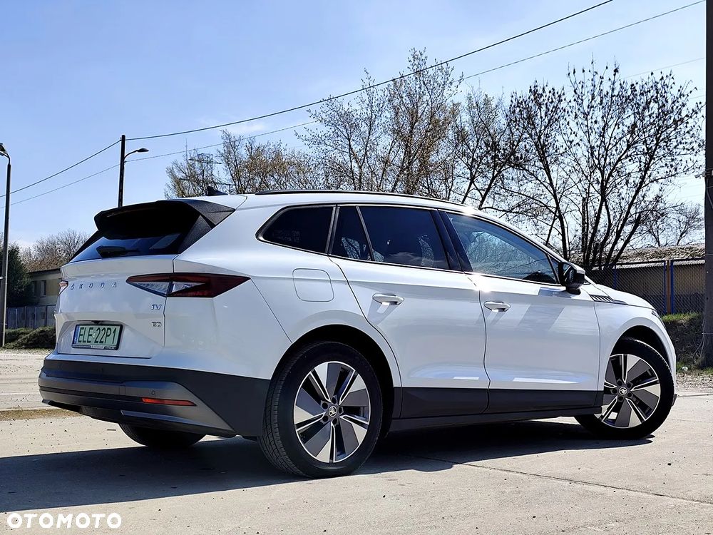 Skoda Enyaq 60 62kWh Clever - 3