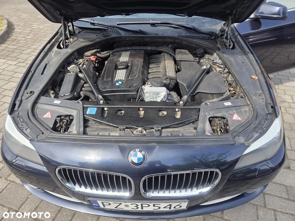 BMW Seria 5 528i - 21