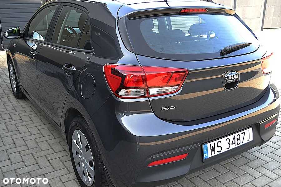 Kia Rio 1.2 Attract - 7