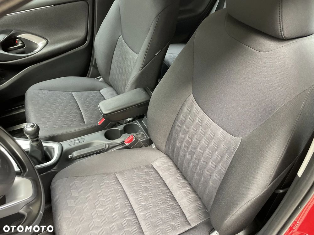 Toyota Yaris 1.5 Comfort - 11