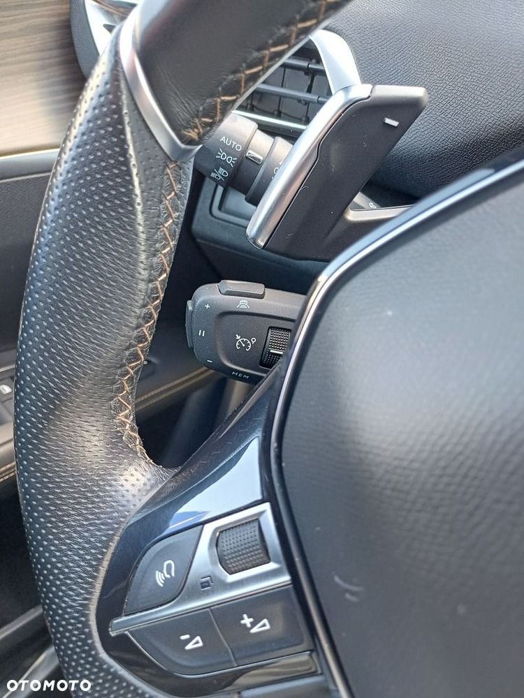 Peugeot 3008 - 25