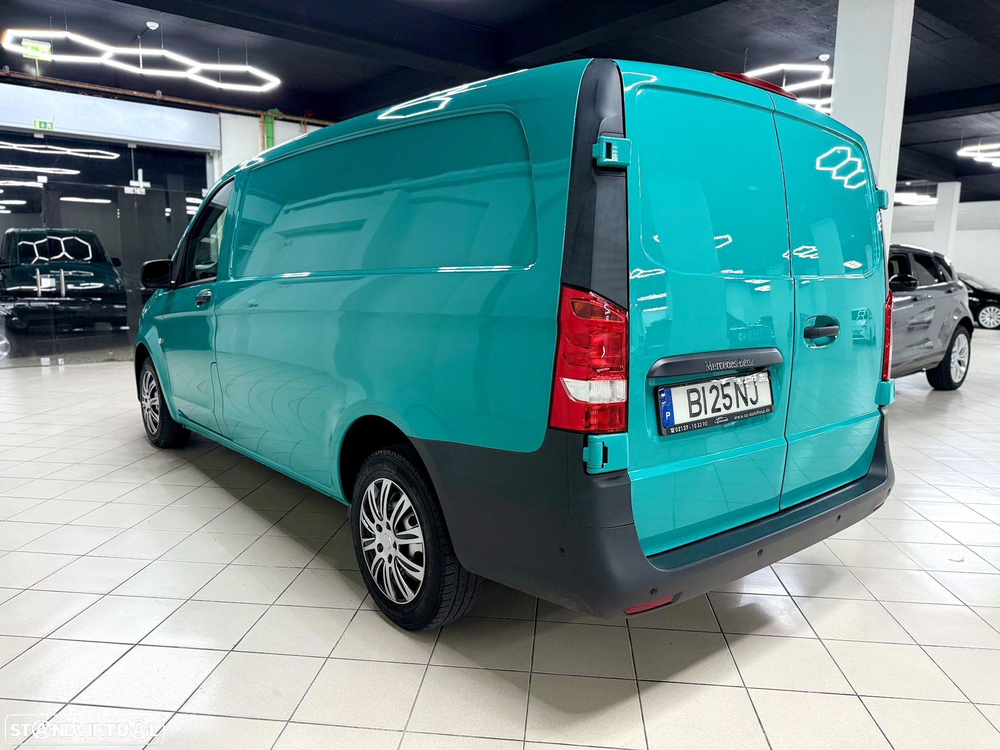 Mercedes-Benz Vito 114 CDI Caixa Automatica - 12