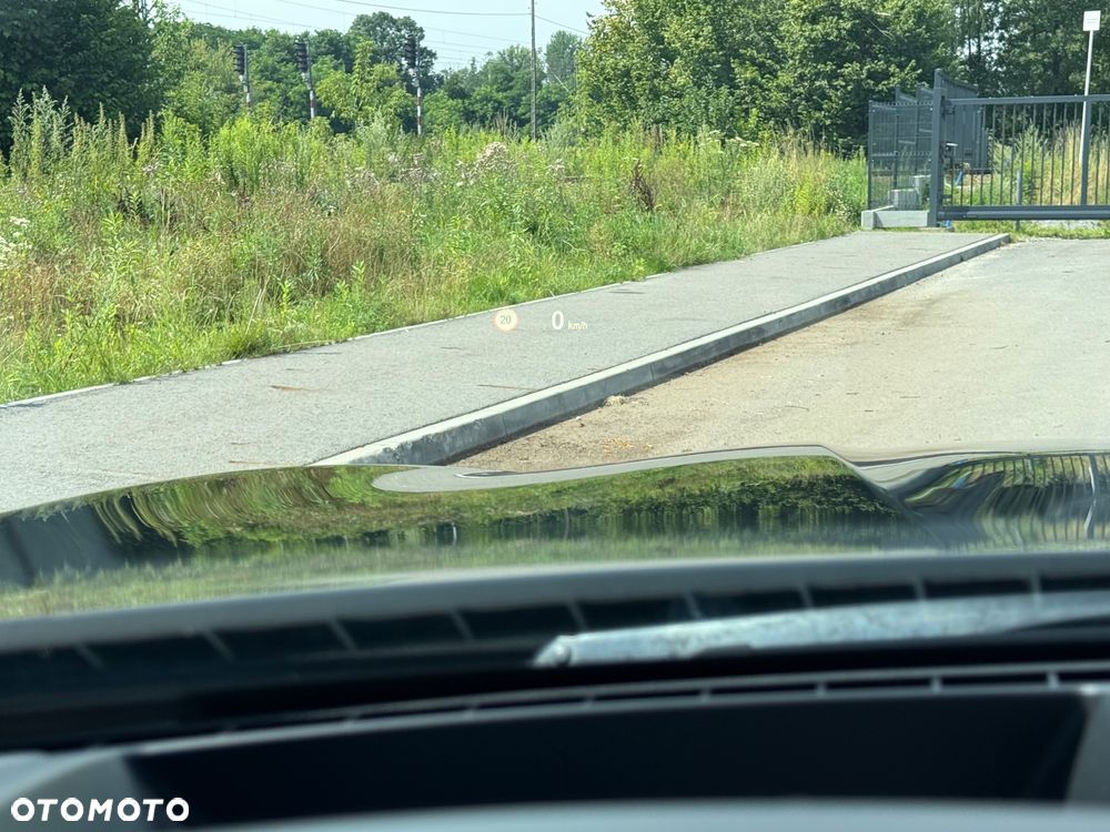 BMW Seria 5 530d xDrive - 29