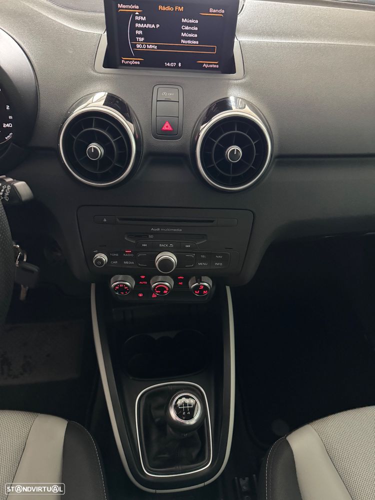 Audi A1 1.6 TDI S line Sport Pack - 18