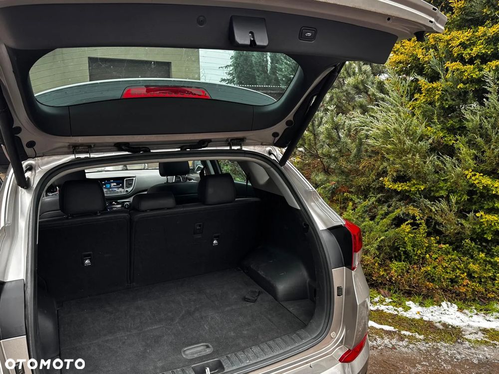 Hyundai Tucson 2.0 CRDI Tour de Pologne 4WD - 15