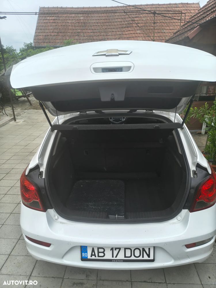 Chevrolet Cruze - 2