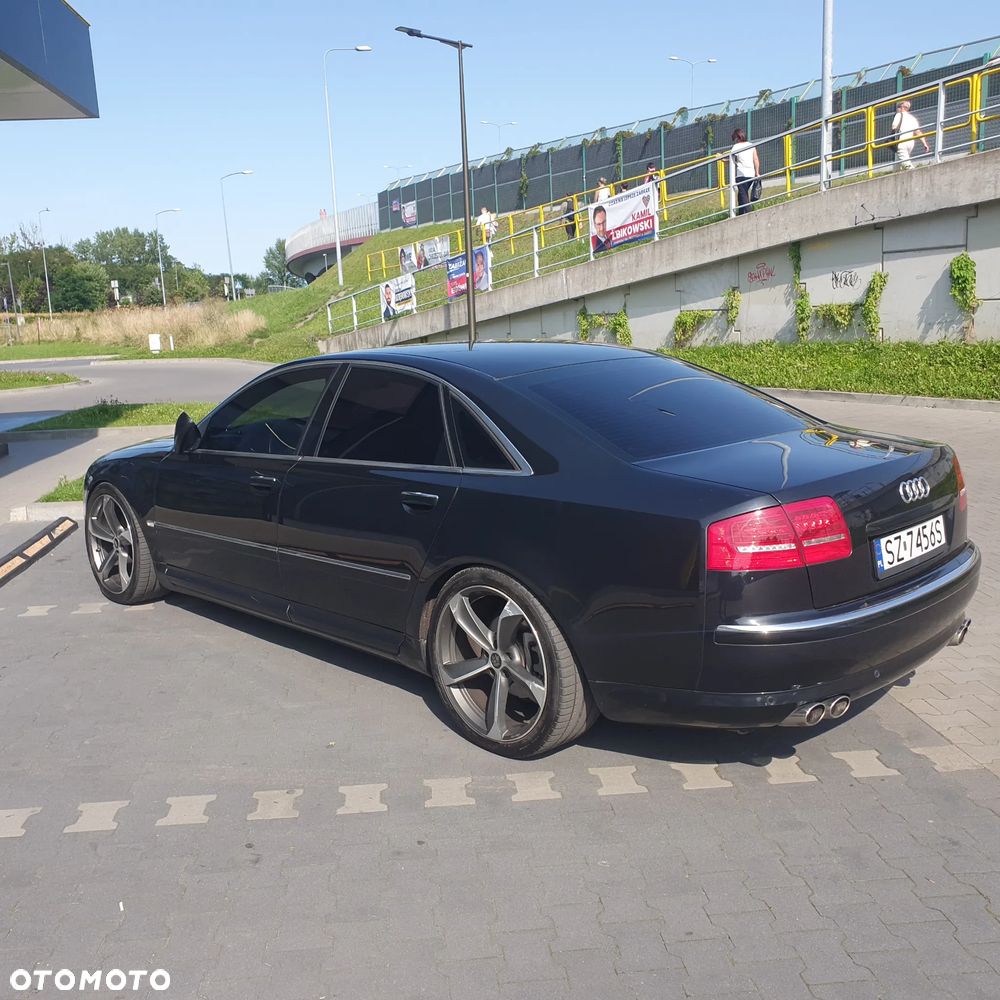 Audi A8 - 10