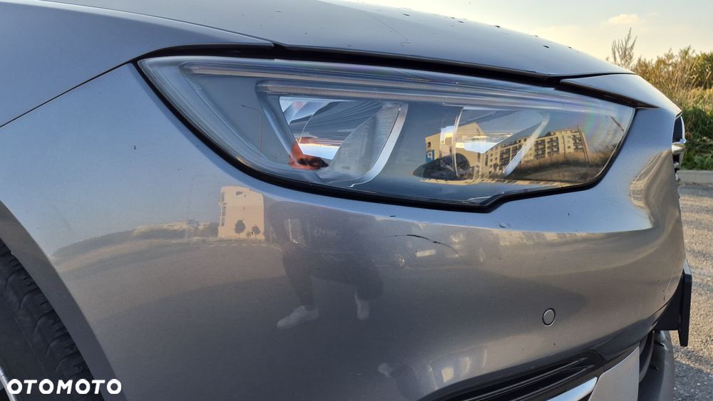 Opel Insignia - 25