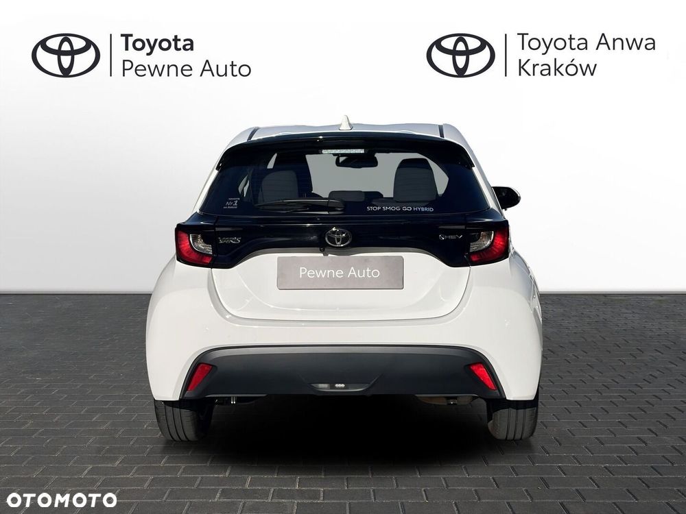 Toyota Yaris - 4