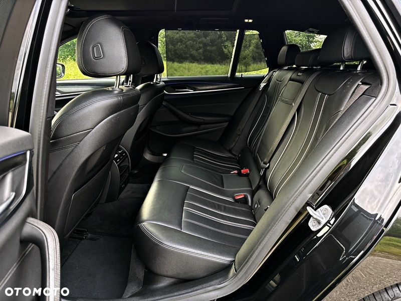 BMW Seria 5 525d M Sport sport - 15