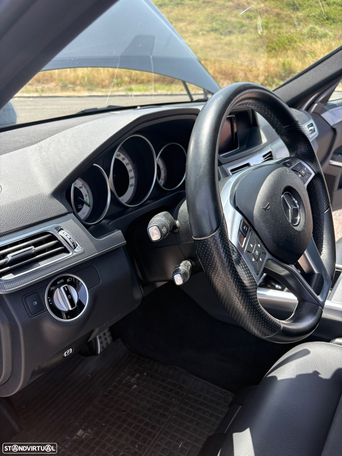 Mercedes-Benz E 300 - 10