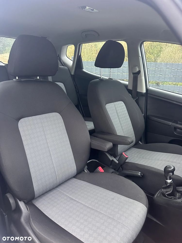 Kia Venga 1.4 S - 7