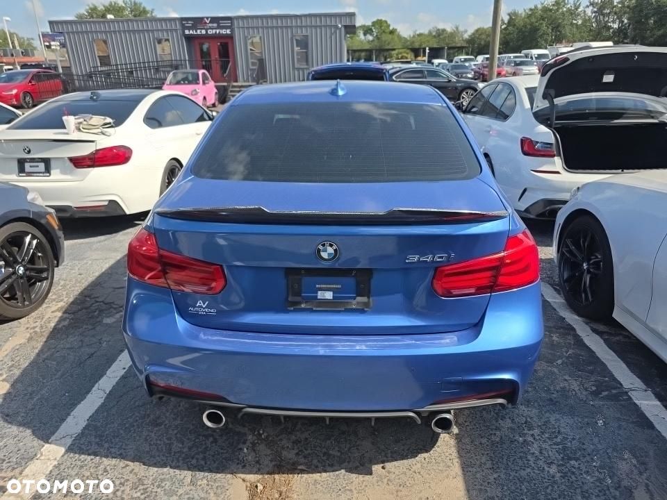 BMW Seria 3 340i M Sport - 6
